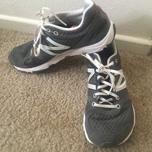 Women's New Balance 730s